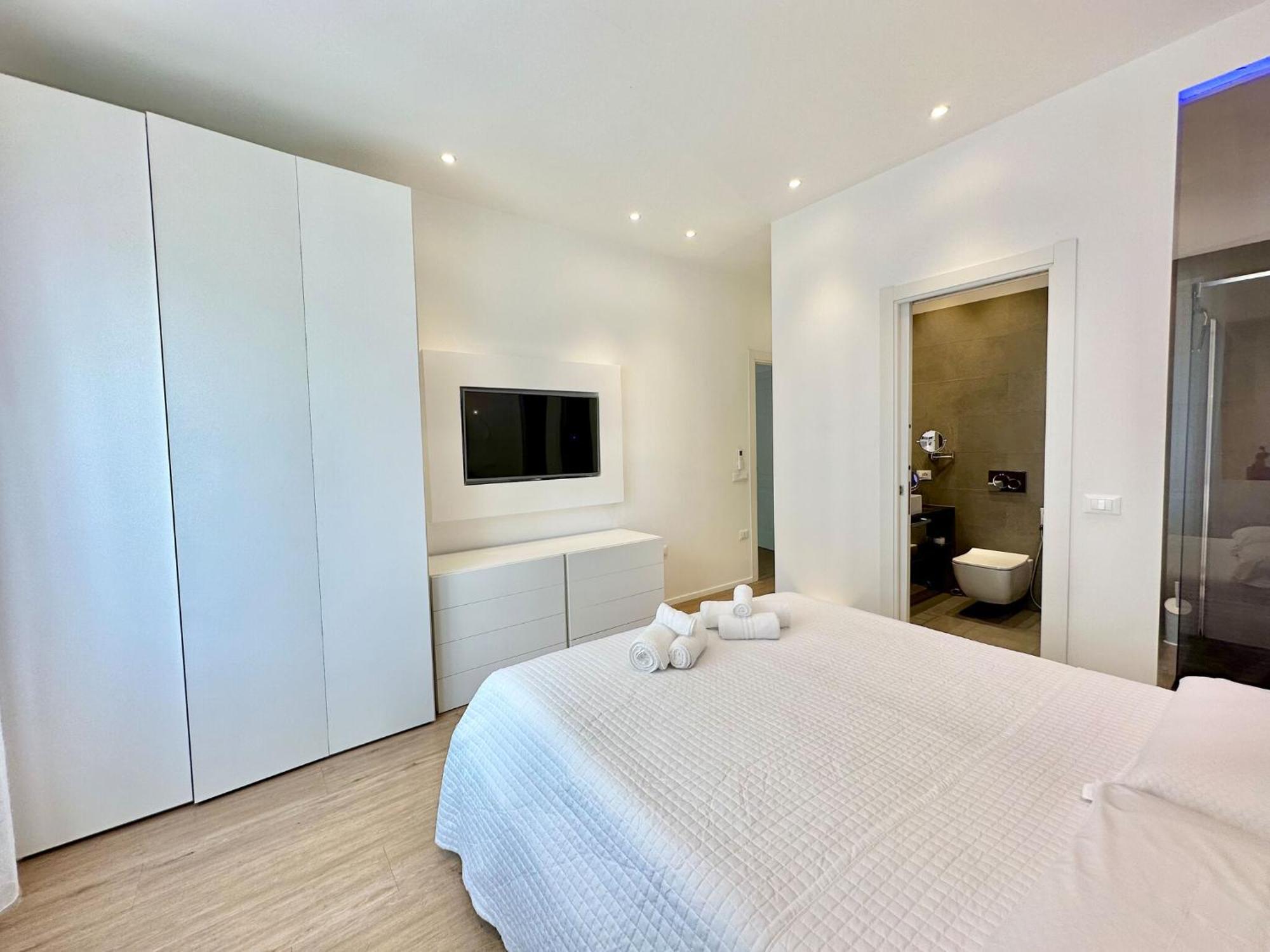 Spacious House In The Heart Of Cagliari With Terrace Villa Eksteriør billede